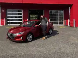 Avis client: Hyundai Elantra 2019 financé avec Prêt Auto Partez