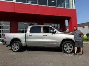 Avis client: Dodge Ram 1500 2022 financé avec Prêt Auto Partez