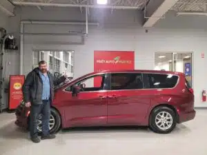 Avis client: Dodge Grand Caravan 2022 financé avec Prêt Auto Partez