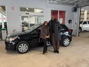 Avis client: Kia Rio 2022 financé avec Prêt Auto Partez